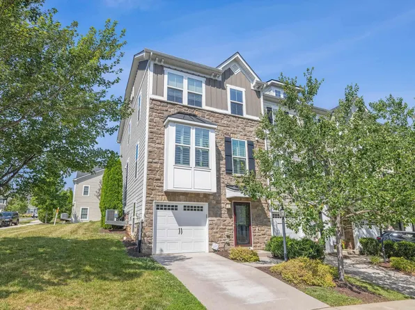 229 Pebble Beach Ct, Charlottesville, VA 22901