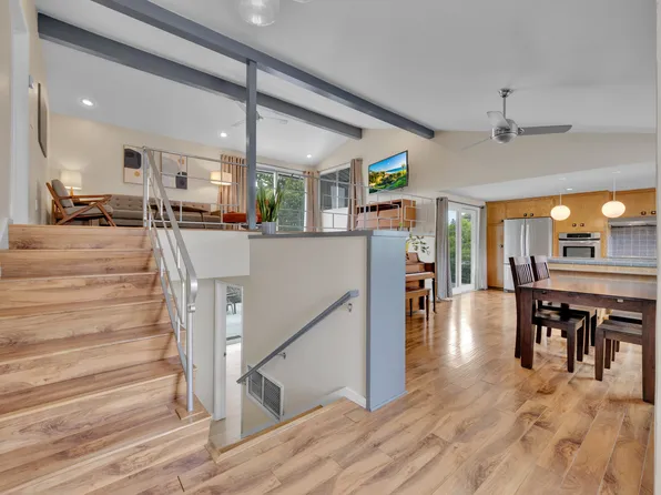 5621 Morro Way, La Mesa, CA 91942