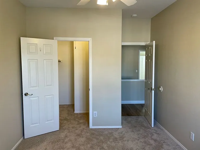 11851 N 91st Pl — Photo 31