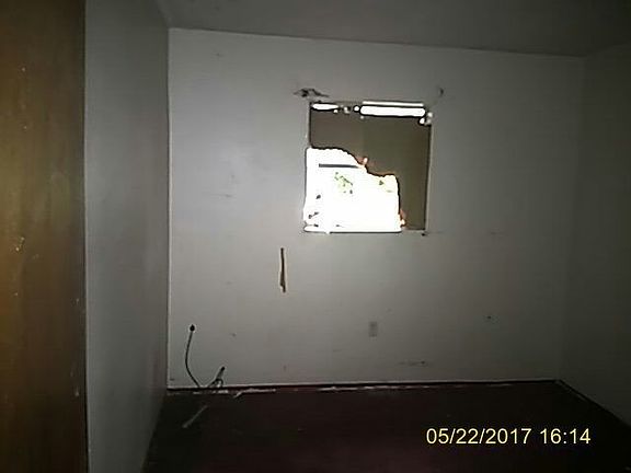 2nd image of 115 Caney Creek Dr