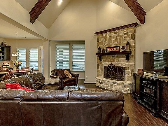5th image of 2317 Dolan Springs Ln