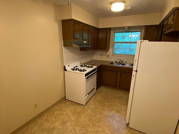 3rd image of 2010-2041 Wilmich Dr #B6kkbb3gu