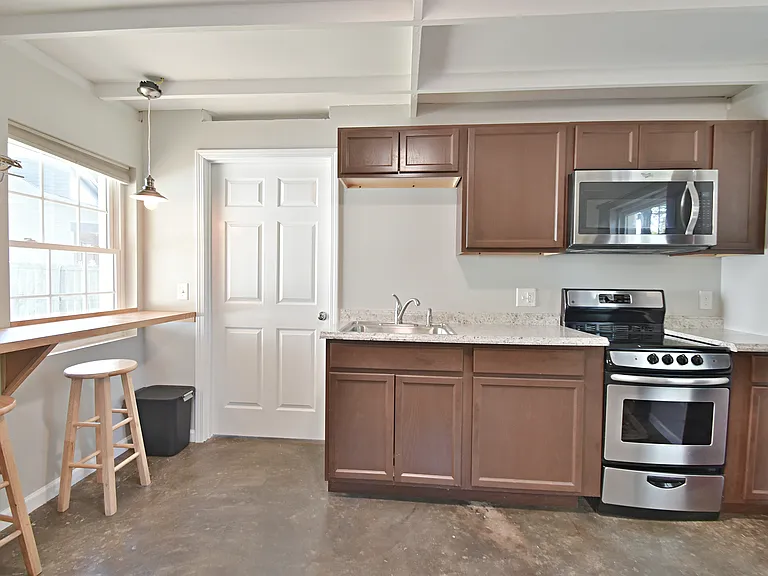 8405 S Northshore Dr — Photo 22