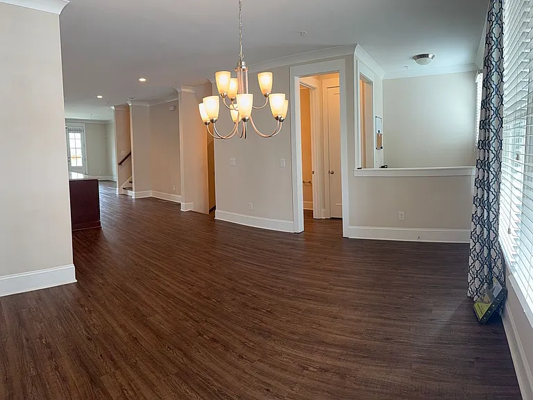 155 Inwood Walk — Photo 20