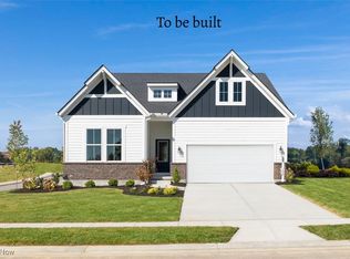 821 Colesbourne Cir, Uniontown, OH 44685