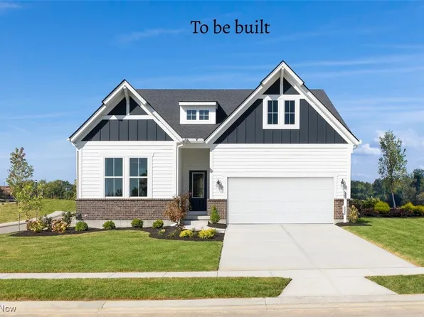 821 Colesbourne Cir, Uniontown, OH 44685