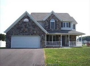 140 Apple Blossom Ct, Fayetteville, PA 17222