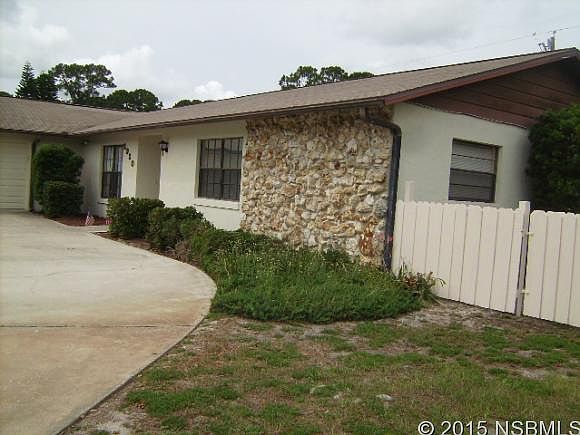 1st image of 2920 Queen Palm Dr