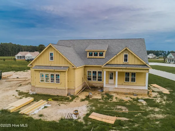 101 W Morning Glory Drive, Minnesott Beach, NC 28510