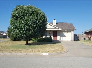 1501 Morningside Dr, Cleburne, TX 76033