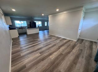 612 W Russ Ave, Mishawaka, IN 46545