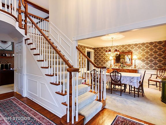 2nd image of 21423 W Prescott Ct