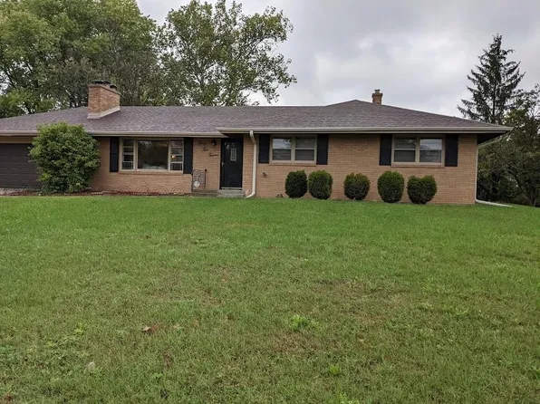 4212 Landstrom Rd, Rockford, IL 61114