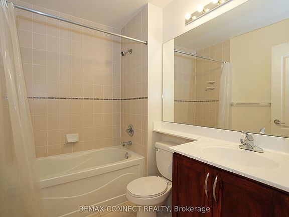 5th image of 70 Town Centre Ct #1209