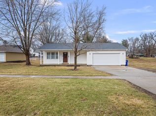 236 W Church St, Kewanee, IL 61443