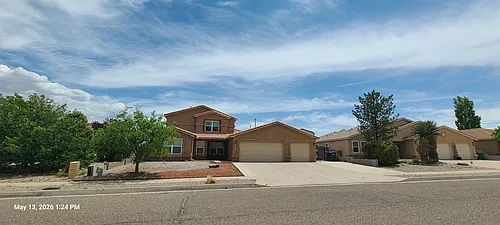 5052 Westfield Dr NE Photo 1