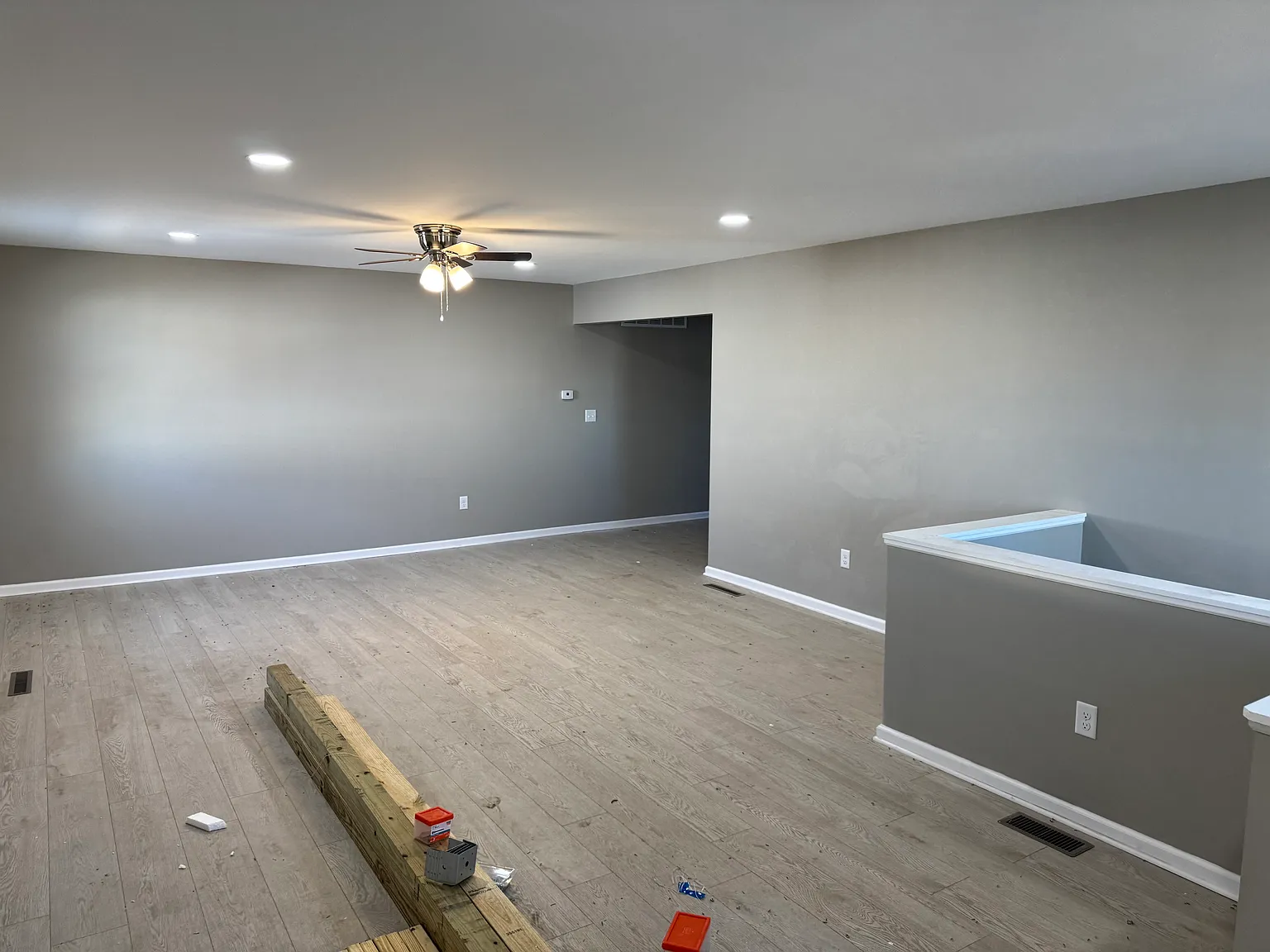 3 bed, 1400 sqft, $1,600 — Photo 2