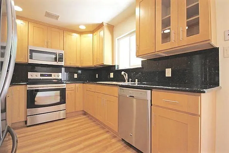 21 Willow Rd #44 — Photo 3