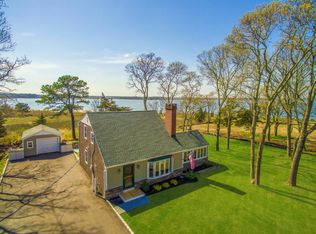 179 Temple Ave, Flanders, NY 11901