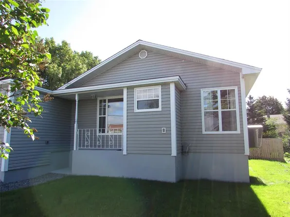 30 Johnsons Avenue, Corner Brook, NL A2H1V8