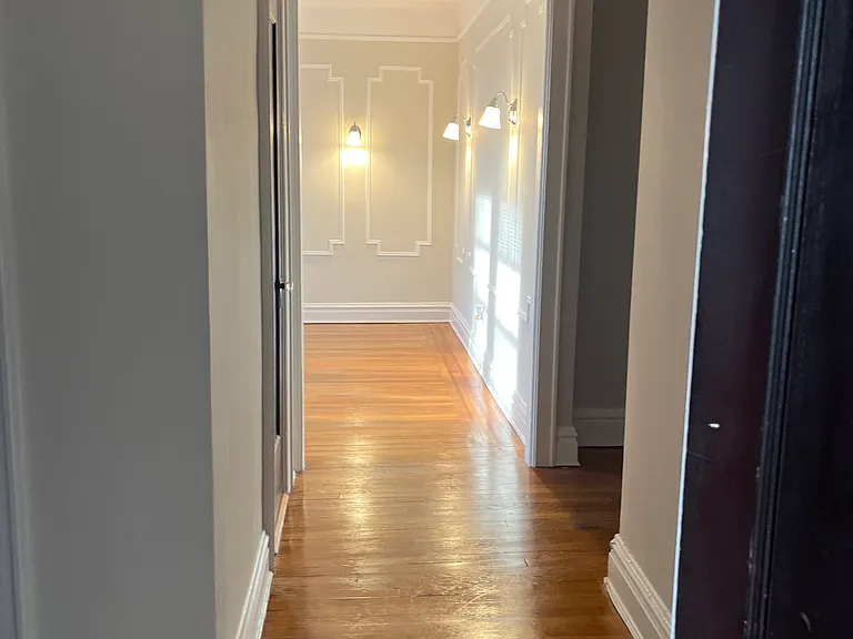 Sagamore Building — Photo 72