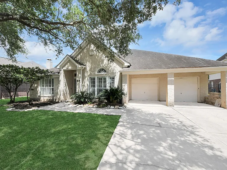 5527 Moss Meadow Ct — Photo 2