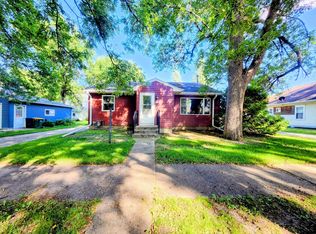 408 Milwaukee St, Lakefield, MN 56150