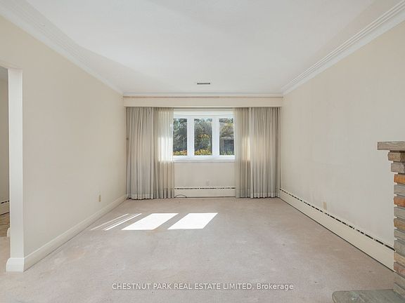 5th image of 20 Strathroy Cres