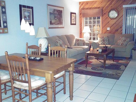 5th image of 201 4th Ave APT B