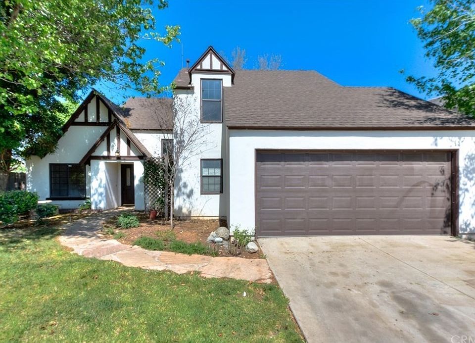 1st image of 8033 Carlyle Dr