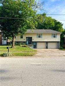 300 NE 90th Ter, Kansas City, MO, 64155