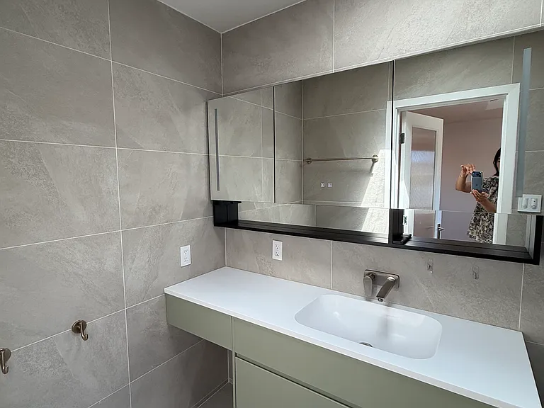 2428 Lincoln Ave — Photo 10