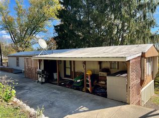 98 Graham Ln, Colliers, WV 26035