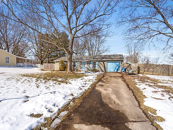 2nd image of 1502 Royal Oak Ct