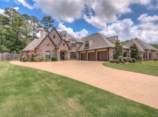 4127 Periwinkle Ln, Benton, LA 71006
