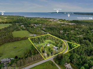 3175 Country Club Rd, Petoskey, MI 49770