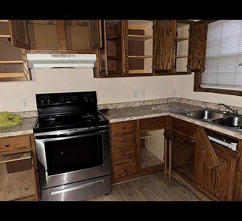 4th image of 2 Somervell St