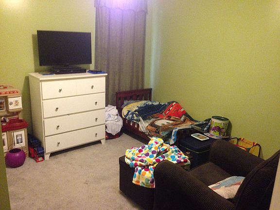 4th image of 3321 Niki Ln