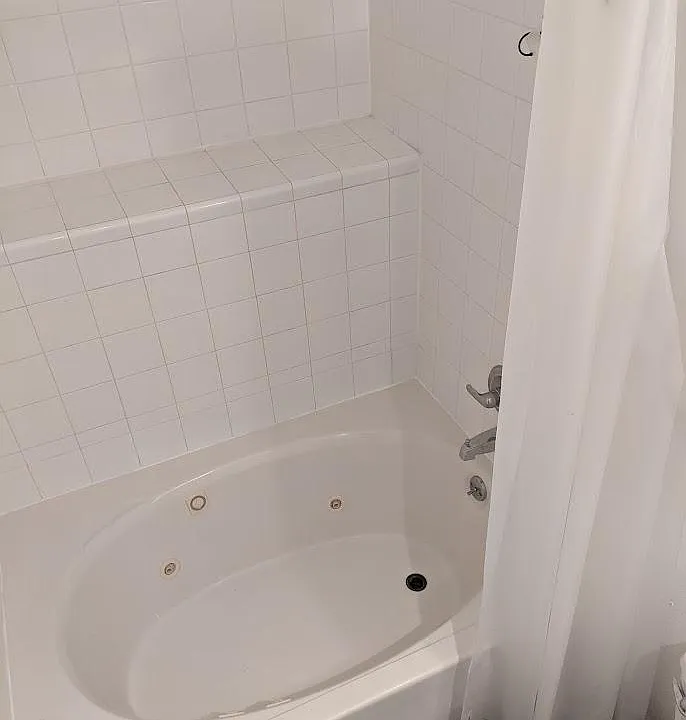 Jet Tub