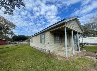 5115 N Main St, Vidor, TX 77662