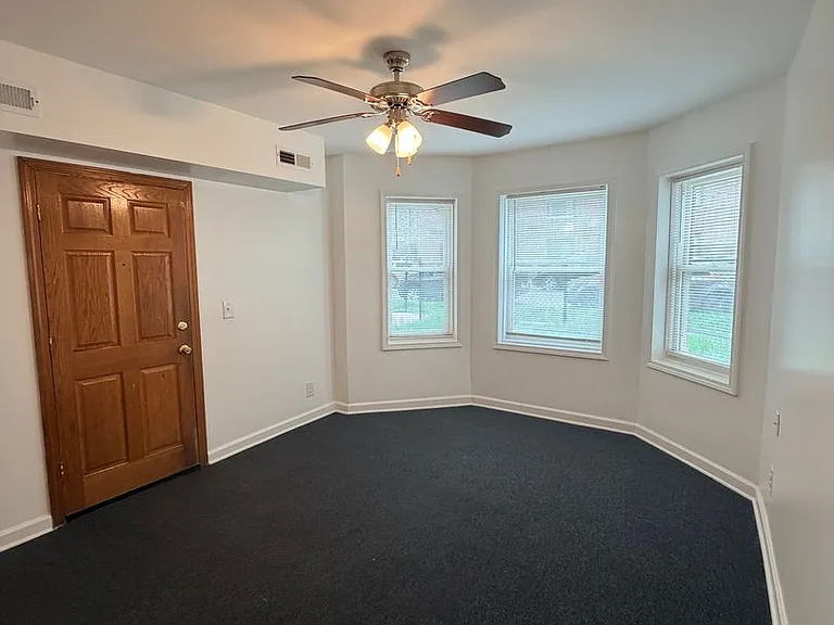 1748 N Keystone Ave — Photo 29