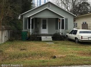 928 W 10th St, Crowley, LA 70526