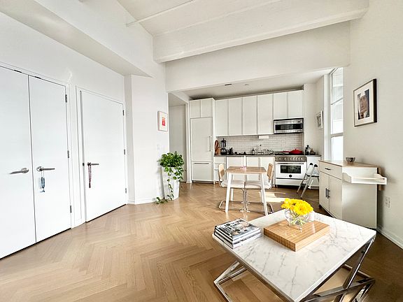 3rd image of 184 Kent Ave APT A406