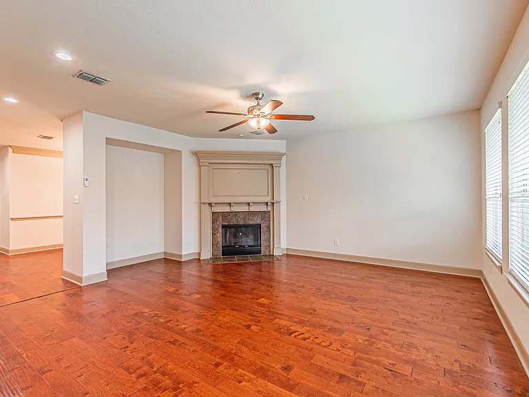15097 Blakehill Dr — Photo 15