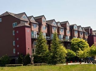 905 N Harbour Dr #7, Portland, OR 97212