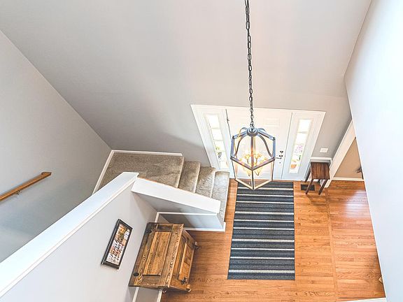 5th image of 11501 S Glenn Cir