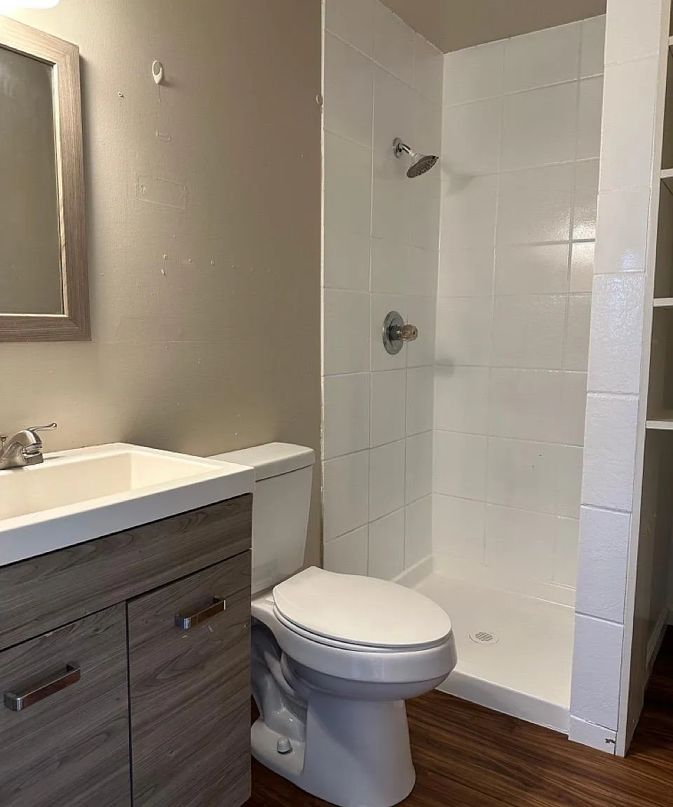 1 bed, 700 sqft, $1,400 — Photo 2
