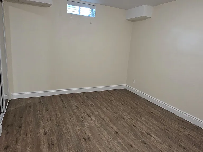 957 Sonoma Ct — Photo 8