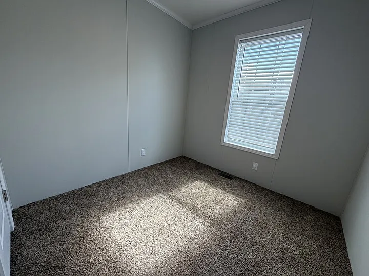 38000 Le Chateau Blvd #828 — Photo 18