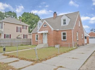 76 Strong St, Springfield, MA 01104